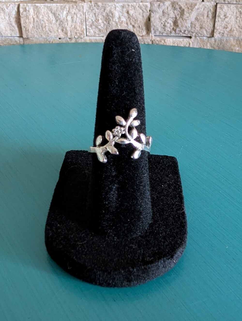Floral Vine Ring Silver Tone Boho Chic Cottage Core Botanical